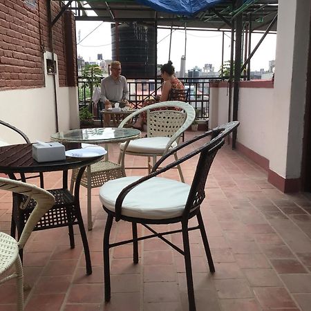 Yamba Traditional Home Lalitpur Экстерьер фото