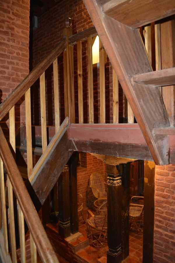 Yamba Traditional Home Lalitpur Экстерьер фото